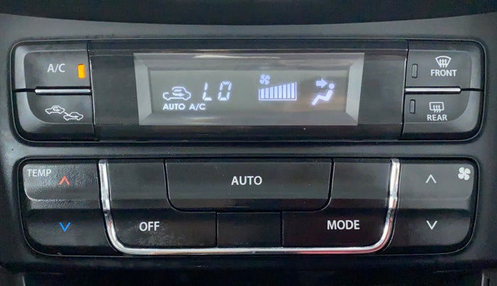 2022 Maruti BREZZA ZXI + AT SMART HYBRID, Petrol, Automatic, 9,124 km, Automatic Climate Control