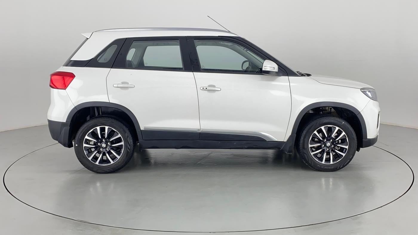 2022 Maruti BREZZA ZXI + AT SMART HYBRID, Petrol, Automatic, 9,124 km, Right Side View