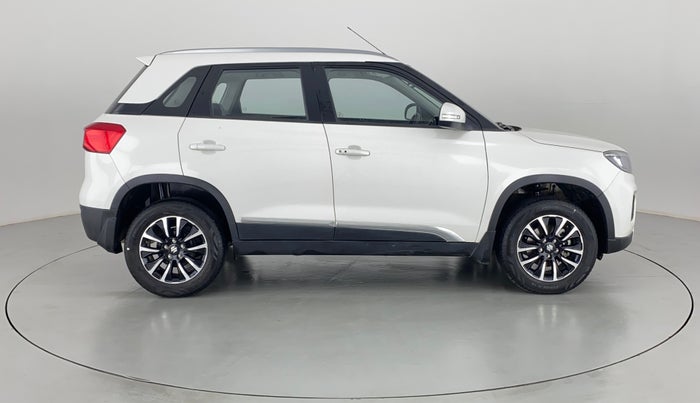 2022 Maruti BREZZA ZXI + AT SMART HYBRID, Petrol, Automatic, 9,124 km, Right Side View