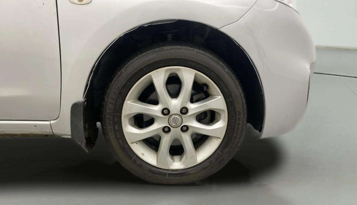 2014 Nissan Micra XV CVT, CNG, Automatic, 72,940 km, Right Front Wheel