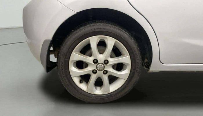 2014 Nissan Micra XV CVT, CNG, Automatic, 72,940 km, Right Rear Wheel