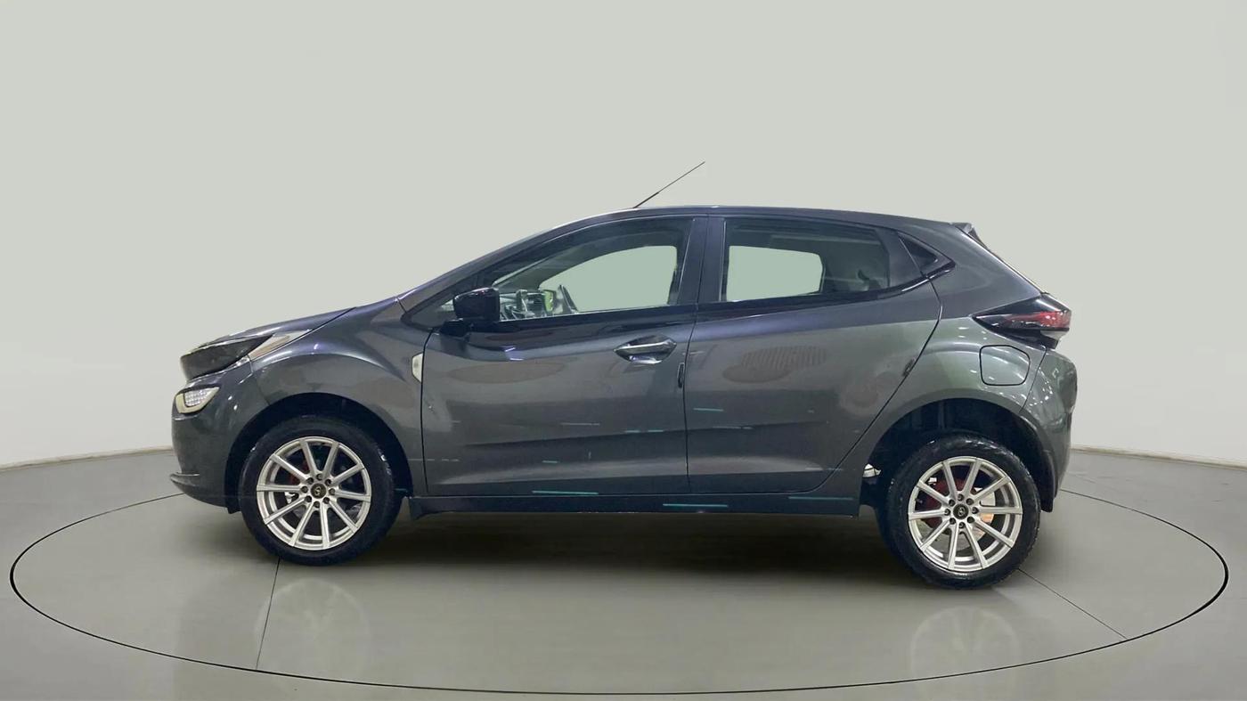 2022 Tata ALTROZ XM PLUS PETROL, Petrol, Manual, 18,274 km, Left Side