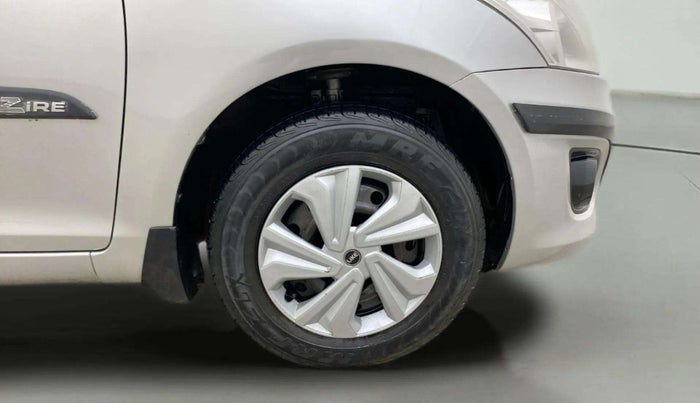 2013 Maruti Swift Dzire VXI, Petrol, Manual, 78,811 km, Right Front Wheel