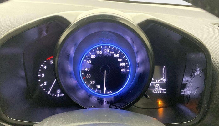 2020 Hyundai VENUE SX 1.5 CRDI, Diesel, Manual, 1,09,557 km, Odometer Image