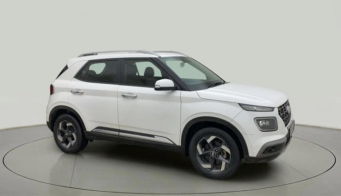 2020 Hyundai VENUE SX 1.5 CRDI, Diesel, Manual, 1,09,557 km, Right Front Diagonal
