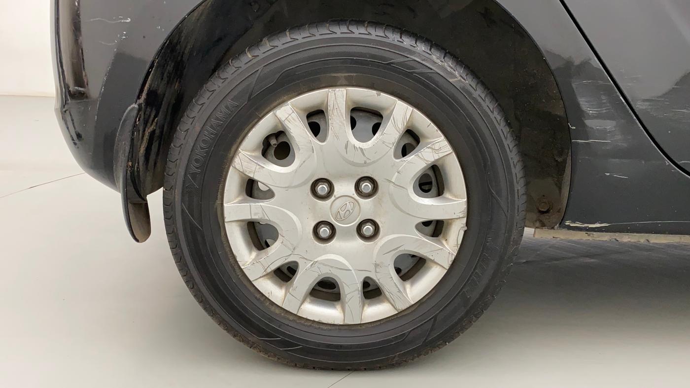 2010 Hyundai i20 MAGNA (O) 1.2, Petrol, Manual, 80,045 km, Right Rear Wheel