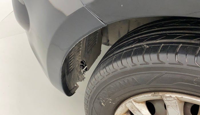 2010 Hyundai i20 MAGNA (O) 1.2, Petrol, Manual, 80,045 km, Left fender - Lining loose