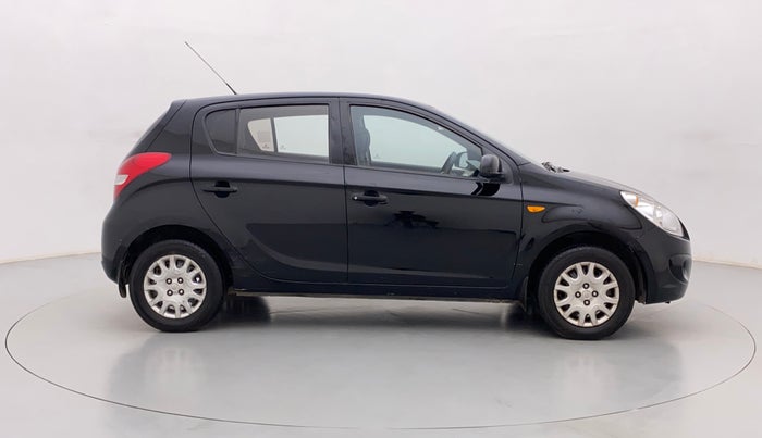 2010 Hyundai i20 MAGNA (O) 1.2, Petrol, Manual, 80,045 km, Right Side View