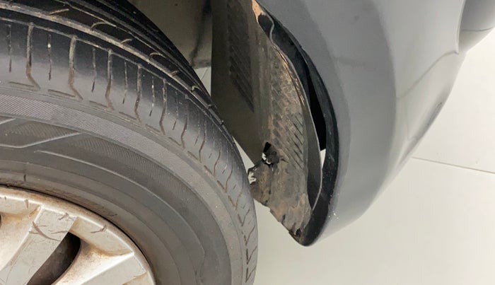 2010 Hyundai i20 MAGNA (O) 1.2, Petrol, Manual, 80,045 km, Right fender - Lining loose