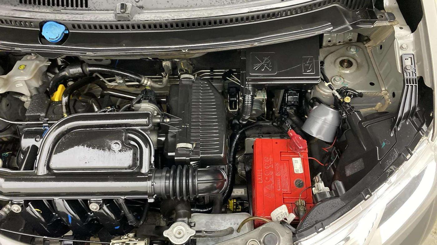 2019 Datsun Redi Go S 1.0 AMT, Petrol, Automatic, 28,809 km, Engine View - Left