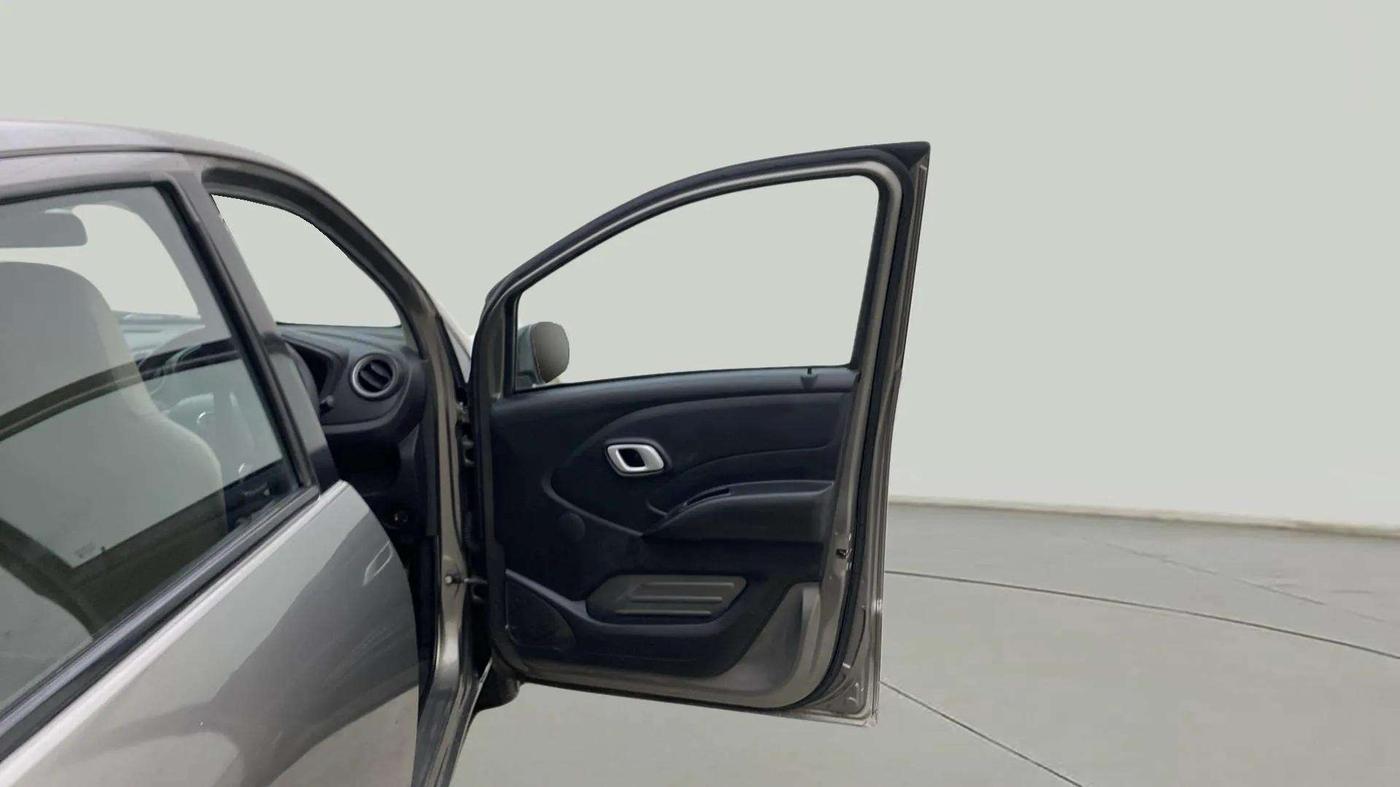 2019 Datsun Redi Go S 1.0 AMT, Petrol, Automatic, 28,809 km, RHS Front Door