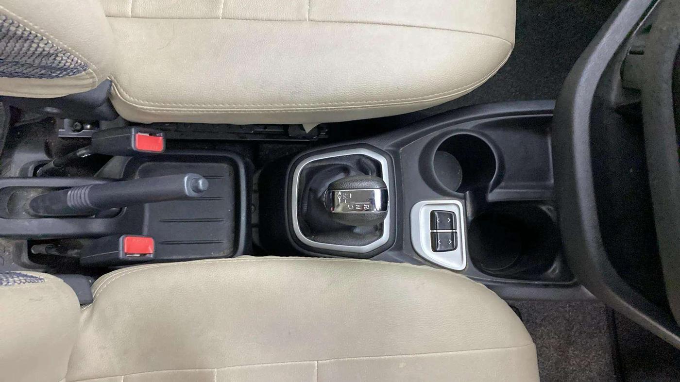 2019 Datsun Redi Go S 1.0 AMT, Petrol, Automatic, 28,809 km, Gear Lever