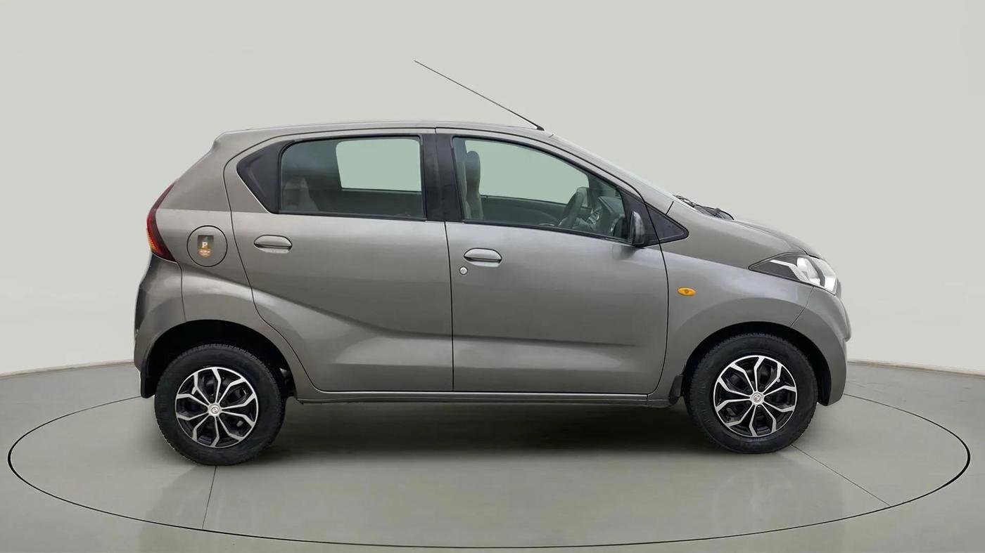 2019 Datsun Redi Go S 1.0 AMT, Petrol, Automatic, 28,809 km, Right Side View