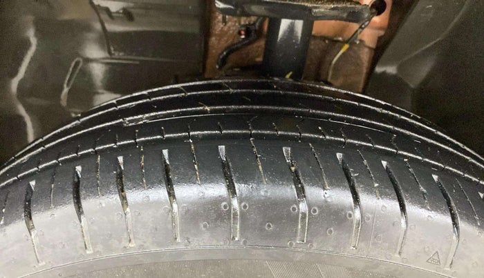 2024 Tata PUNCH ACCOMPLISHED MT, Petrol, Manual, 11,328 km, Left Front Tyre Tread