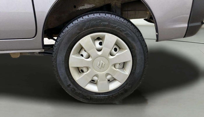 2023 Maruti Eeco 7 STR STD 1.2, Petrol, Manual, 2,876 km, Left Rear Wheel