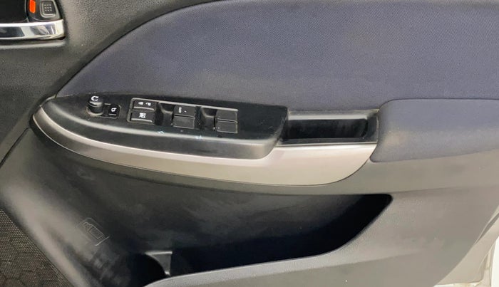2021 Maruti Baleno DELTA PETROL 1.2, Petrol, Manual, 38,370 km, Driver Side Door Panels Control
