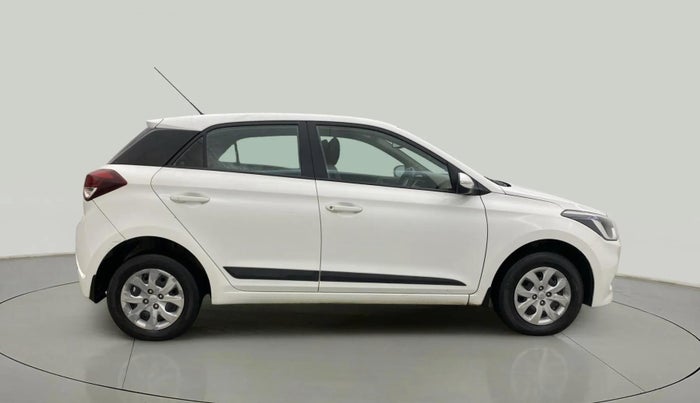 2016 Hyundai Elite i20 SPORTZ 1.2, Petrol, Manual, 54,401 km, Right Side View