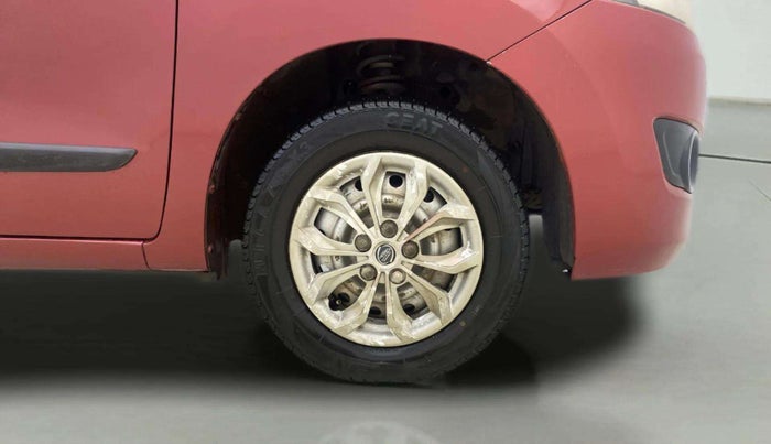 2014 Maruti Wagon R 1.0 LXI CNG, CNG, Manual, 70,701 km, Right Front Wheel