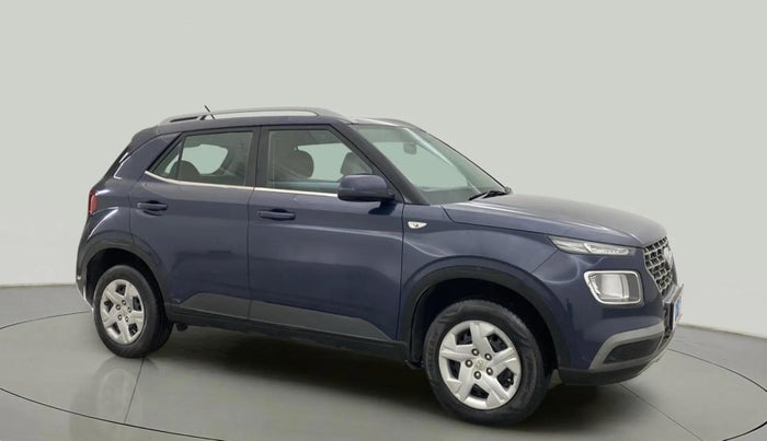 2021 Hyundai VENUE S 1.2, Petrol, Manual, 80,135 km, Right Front Diagonal