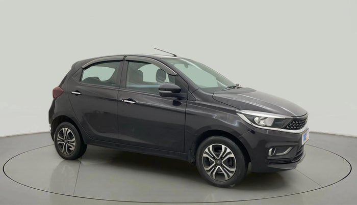 2022 Tata Tiago XZ PLUS CNG, CNG, Manual, 54,531 km, Right Front Diagonal