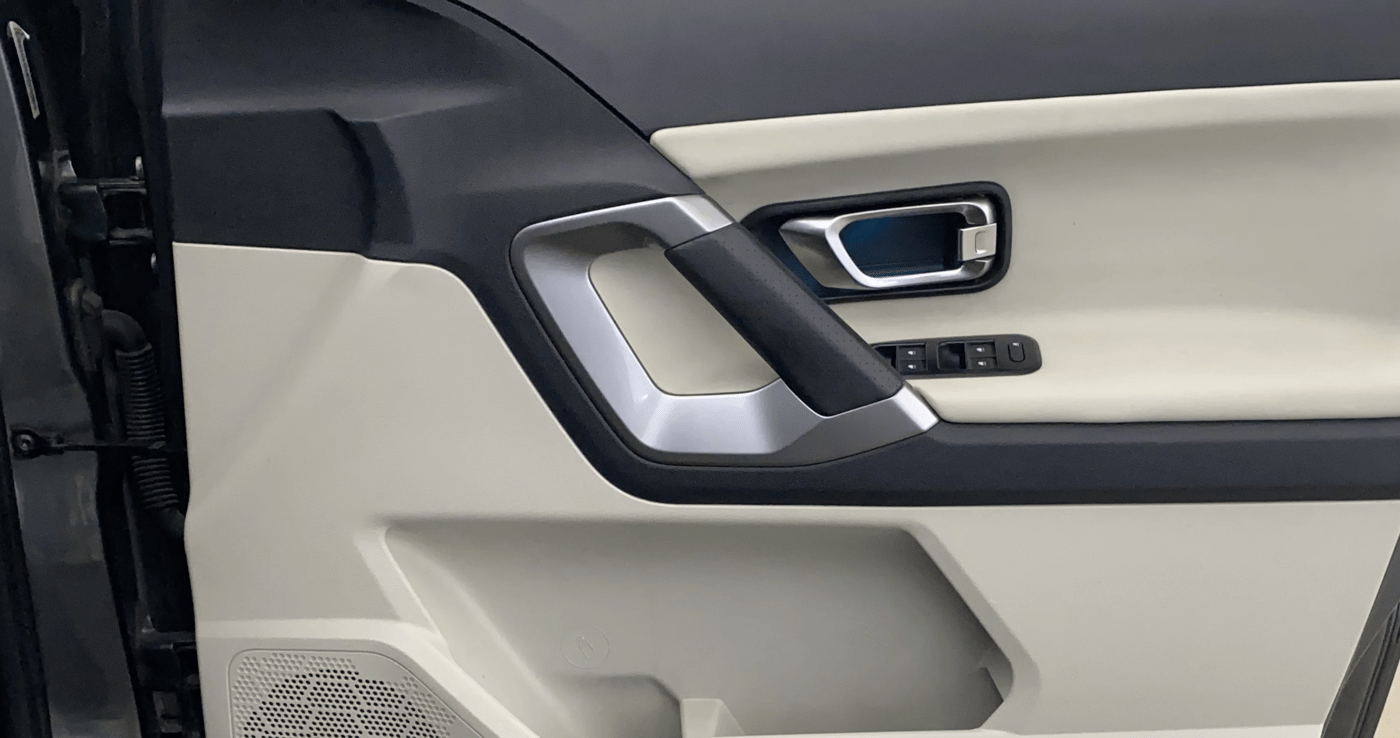 2021 Tata Safari XZ, Diesel, Manual, 59,355 km, Driver Side Door Panels Control