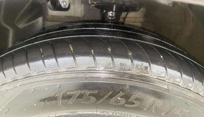 2023 Hyundai EXTER  SX 1.2 AMT, Petrol, Automatic, 6,842 km, Left Front Tyre Tread