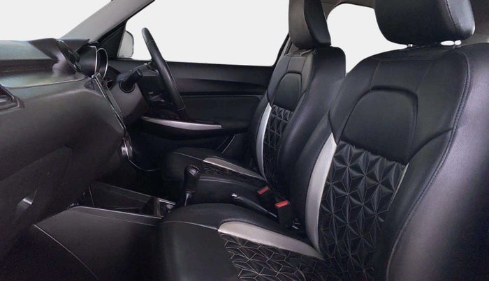 2023 Maruti Swift ZXI, Petrol, Manual, 35,958 km, Right Side Front Door Cabin