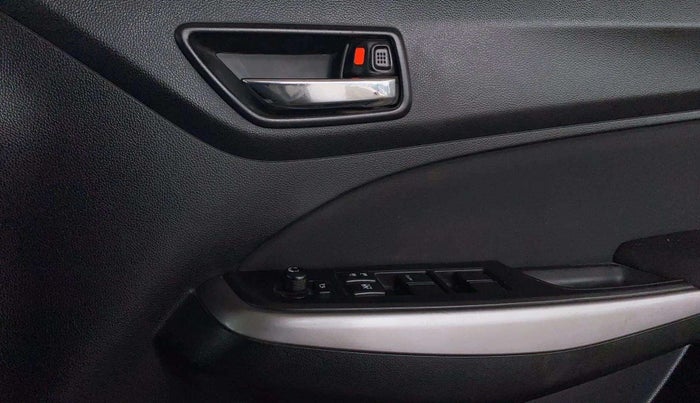 2023 Maruti Swift ZXI, Petrol, Manual, 35,958 km, Driver Side Door Panels Control