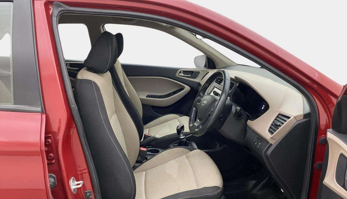 2015 Hyundai Elite i20 ASTA 1.4 CRDI (O), Diesel, Manual, 62,999 km, Right Side Front Door Cabin