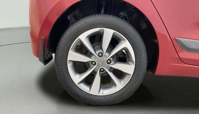 2015 Hyundai Elite i20 ASTA 1.4 CRDI (O), Diesel, Manual, 62,999 km, Right Rear Wheel