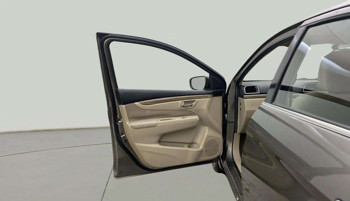 2018 Maruti Ciaz DELTA 1.5 SHVS MT PETROL, Petrol, Manual, 71,110 km, LHS Front Door