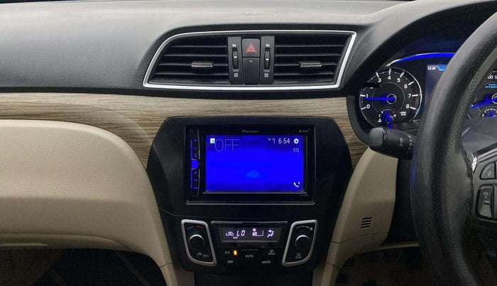 2018 Maruti Ciaz DELTA 1.5 SHVS MT PETROL, Petrol, Manual, 71,110 km, Air Conditioner