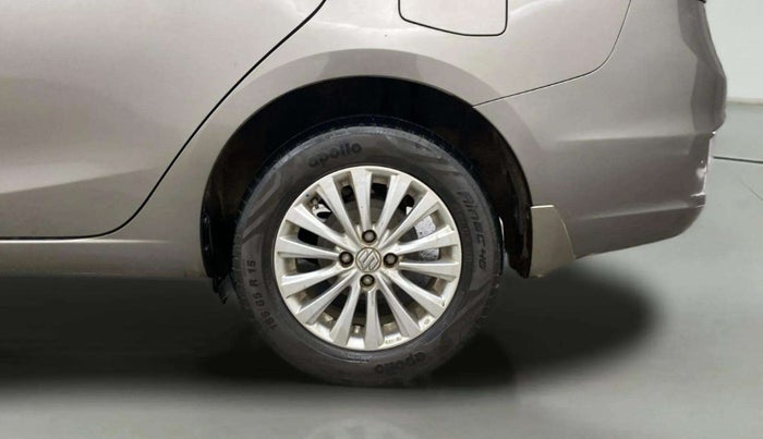 2018 Maruti Ciaz DELTA 1.5 SHVS MT PETROL, Petrol, Manual, 71,110 km, Left Rear Wheel