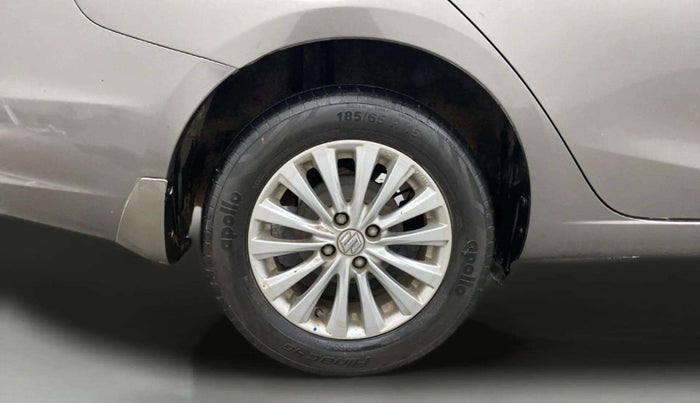 2018 Maruti Ciaz DELTA 1.5 SHVS MT PETROL, Petrol, Manual, 71,110 km, Right Rear Wheel