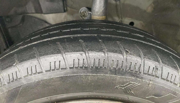2022 Honda Amaze 1.2L I-VTEC S, Petrol, Manual, 47,705 km, Left Front Tyre Tread