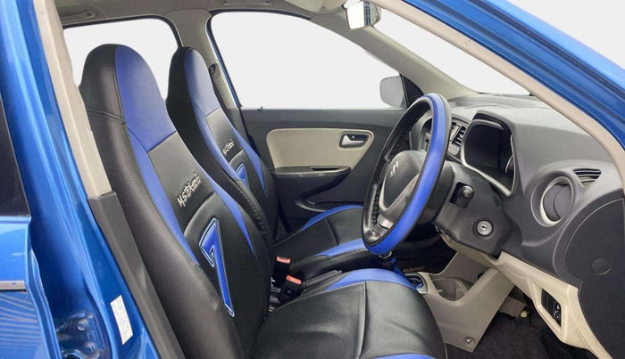 2016 Maruti Alto K10 VXI, Petrol, Manual, 31,380 km, Right Side Front Door Cabin