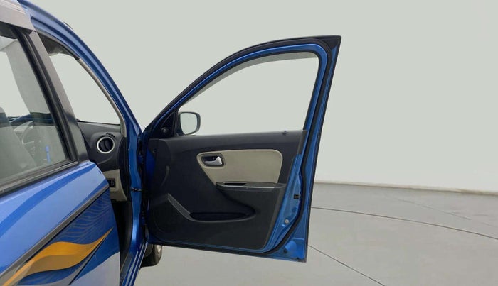 2016 Maruti Alto K10 VXI, Petrol, Manual, 31,380 km, RHS Front Door