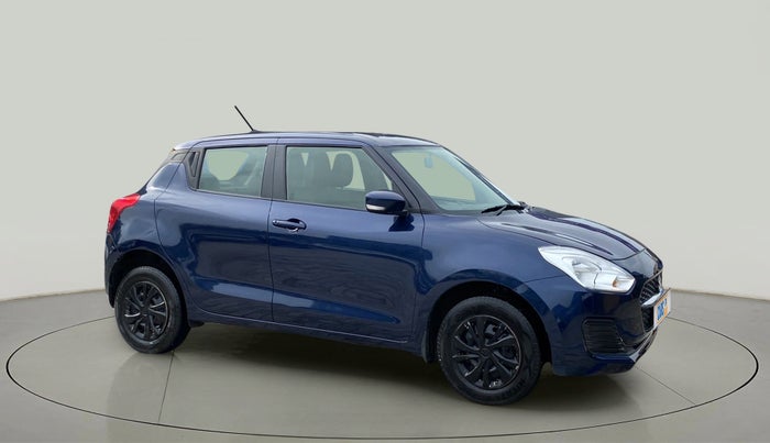 2021 Maruti Swift VXI, Petrol, Manual, 1,29,983 km, Right Front Diagonal