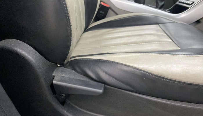 2017 Tata NEXON XM DIESEL, Diesel, Manual, 78,532 km, Driver Side Adjustment Panel