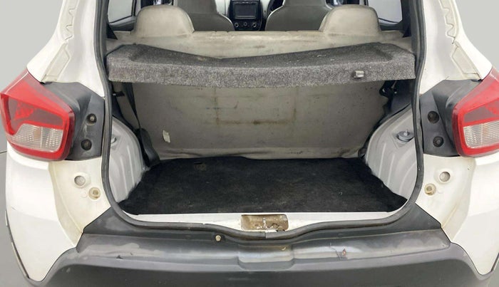 2016 Renault Kwid RXT 0.8, Petrol, Manual, 65,638 km, Boot Inside