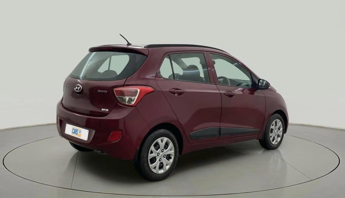 2016 Hyundai Grand i10 SPORTZ 1.2 KAPPA VTVT, Petrol, Manual, 70,859 km, Right Back Diagonal