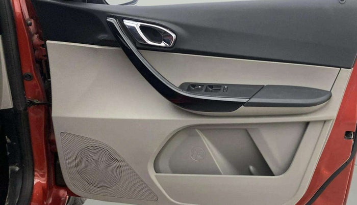 2018 Tata Tiago XZA PETROL, Petrol, Automatic, 50,645 km, Driver Side Door Panels Control