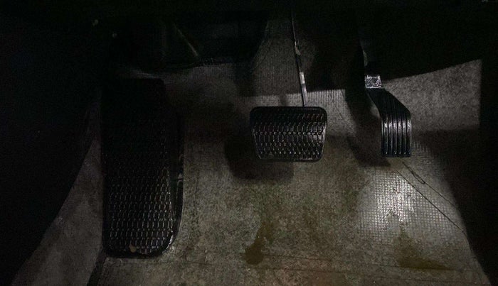 2022 Tata PUNCH ACCOMPLISHED AMT, Petrol, Automatic, 27,427 km, Pedals
