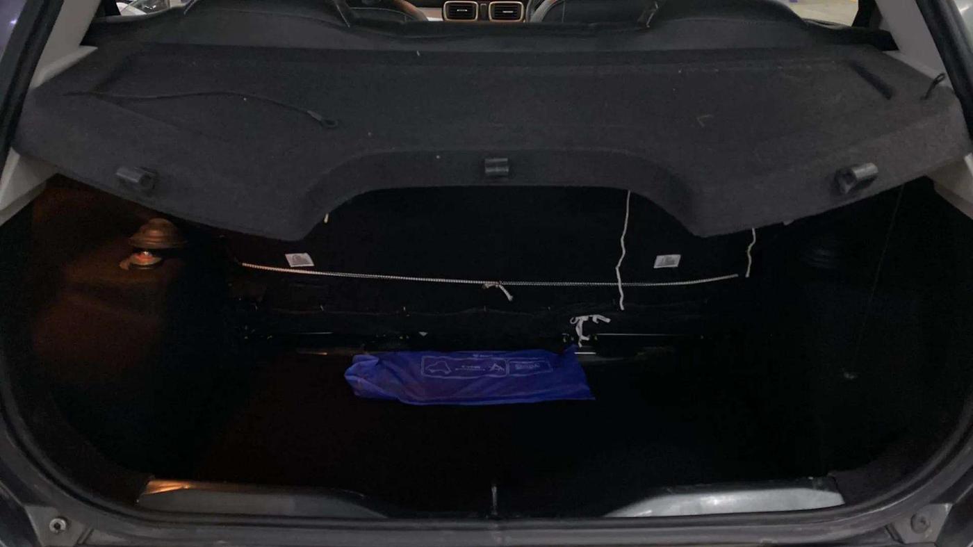 2022 Tata PUNCH ACCOMPLISHED AMT, Petrol, Automatic, 27,427 km, Boot Inside