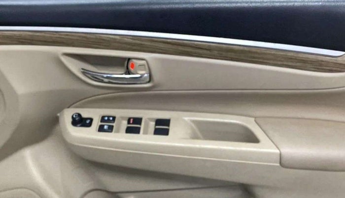 2020 Maruti Ciaz ALPHA 1.5 SHVS PETROL, Petrol, Manual, 27,872 km, Driver Side Door Panels Control