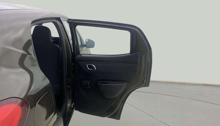 2018 Renault Kwid RXT 1.0 AMT (O), Petrol, Automatic, 34,900 km, RHS Rear Door
