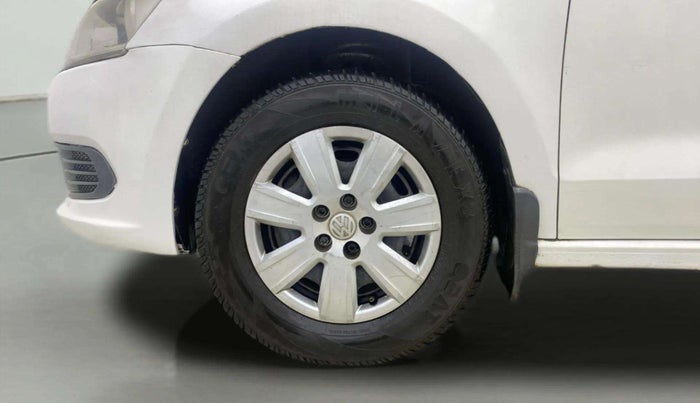 2012 Volkswagen Vento TRENDLINE 1.6, Petrol, Manual, 67,801 km, Left Front Wheel
