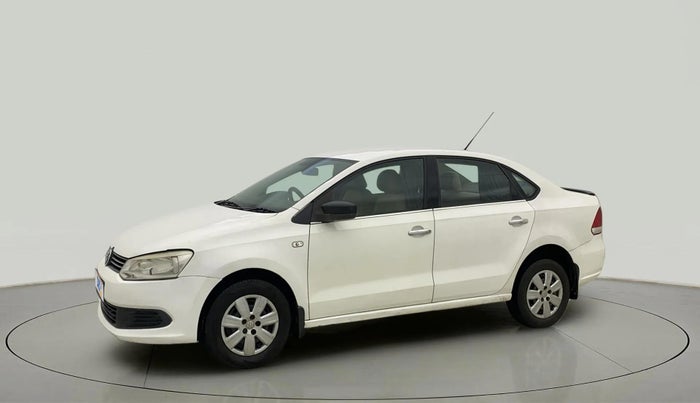 2012 Volkswagen Vento TRENDLINE 1.6, Petrol, Manual, 67,801 km, Left Front Diagonal