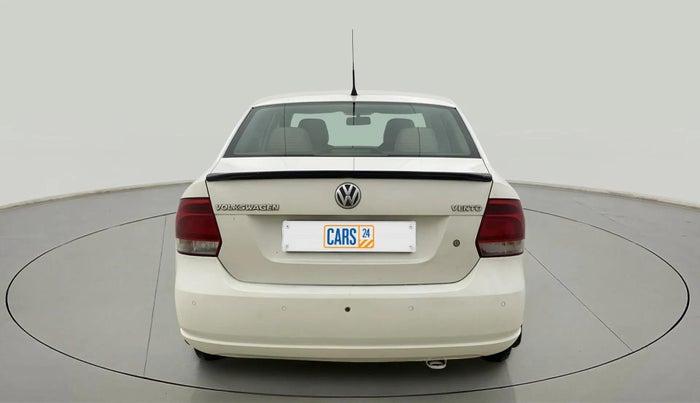 2012 Volkswagen Vento TRENDLINE 1.6, Petrol, Manual, 67,801 km, Back/Rear