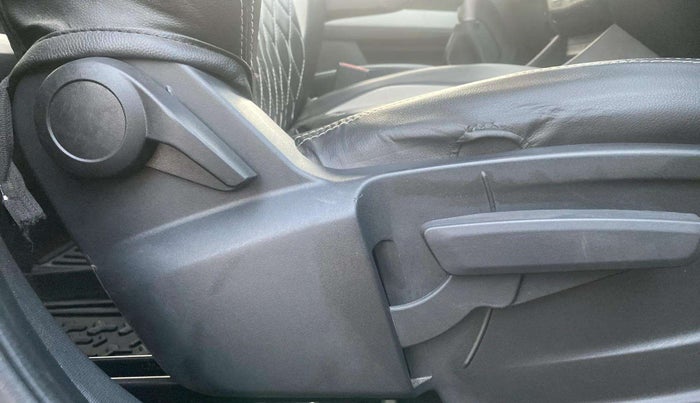 2023 Tata PUNCH CREATIVE  MT, Petrol, Manual, 14,706 km, Driver Side Adjustment Panel